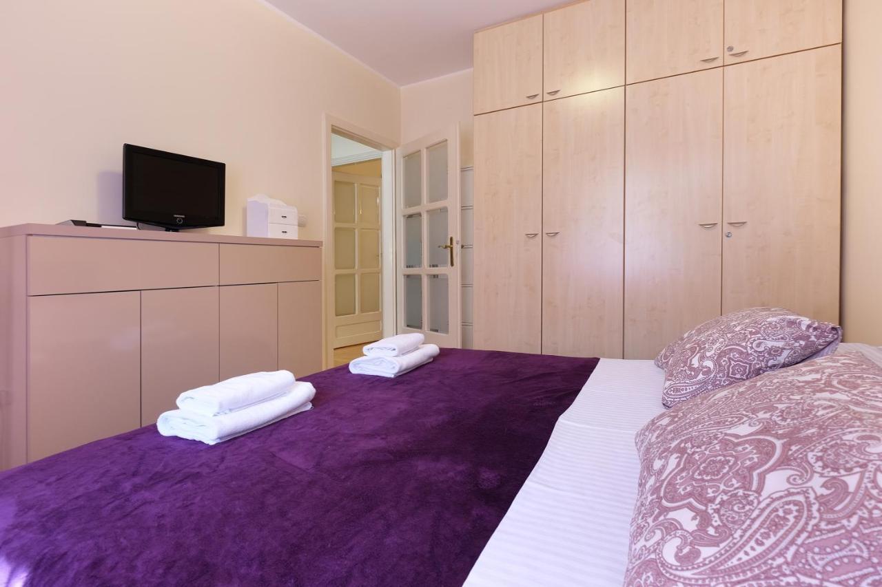 Paradise Starry Suite-City Center Belgrád Kültér fotó